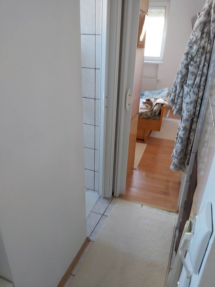 Vand sau schimb apartament