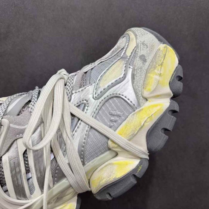 Нови дамски маратонки Adidas XLG Runner Deluxe Grey