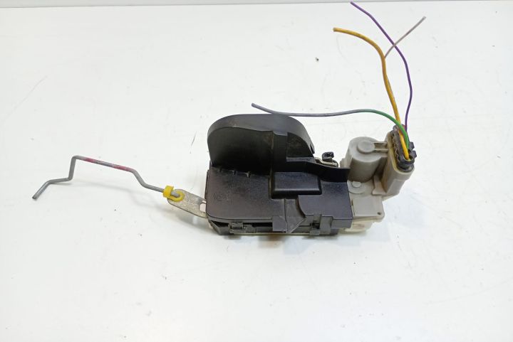 Broasca usa stanga fata Alfa Romeo 147  seria