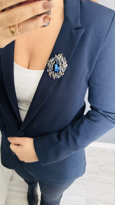 Костим S размер