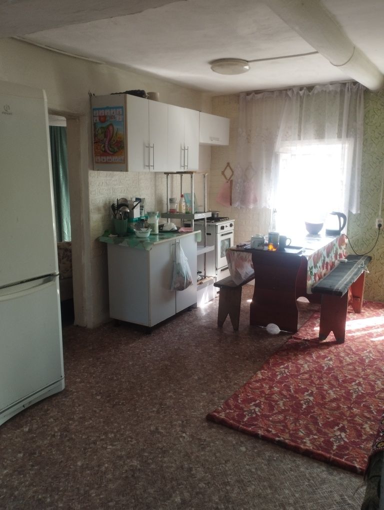 Продаётся дом на первом микрорайоне