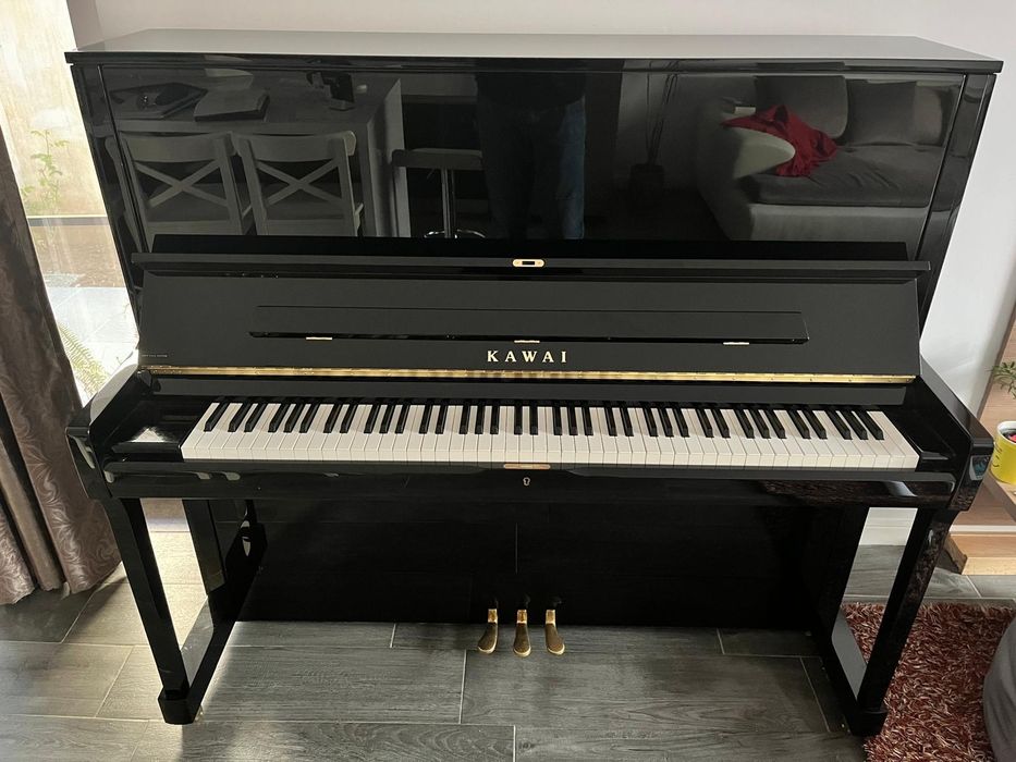 Pianină Kawai  K-600