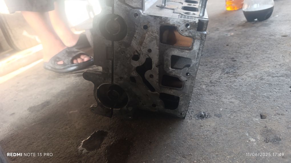 Lada largus reno mator.  1.6