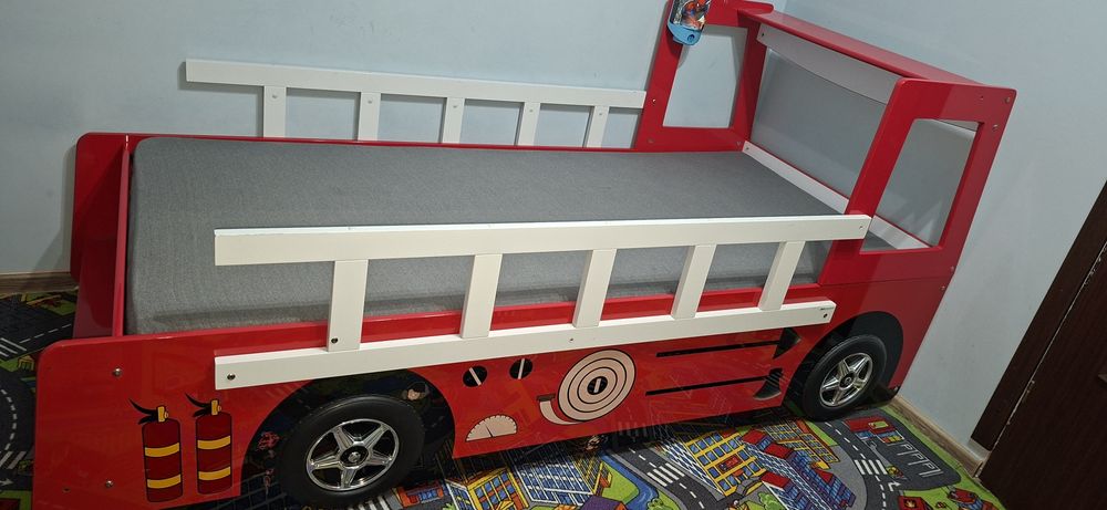 Pat  copii dormitor saltea  masina de pompieri