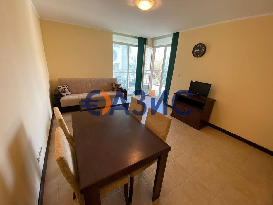 Продава се Двустаен апартамент в Поморие - 72 кв.м за 820 €/кв.м - Снимка #6