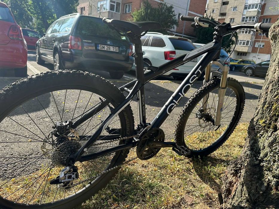 Bicicleta GHOST cu furca FOX Simano Deore roti de 26 ca NOU