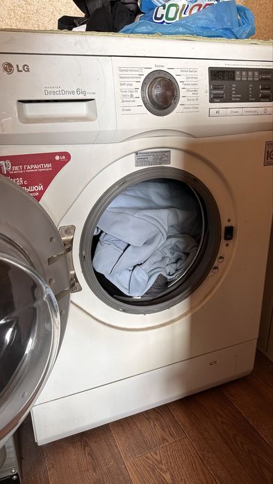 Продам стиральную машину LG 6кг