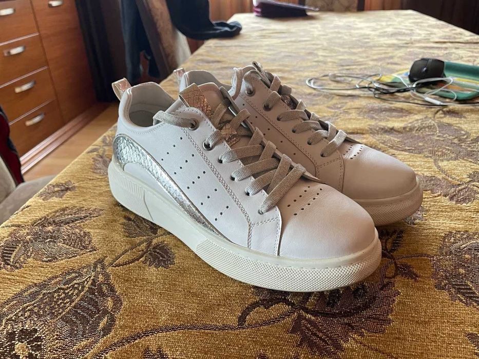 Женски ортопедични обукви Грация Стил