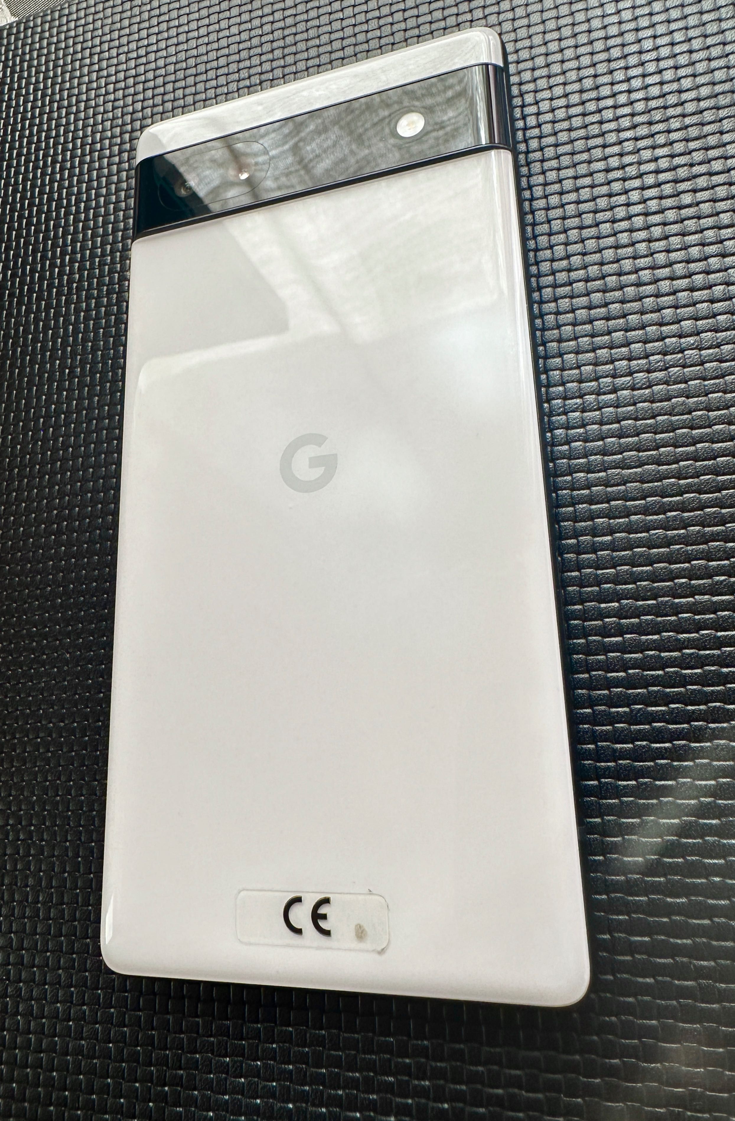 Google Pixel 6A White Nou 10/10/ 128 Gb / 6 Gb Ram / Liber de rețea