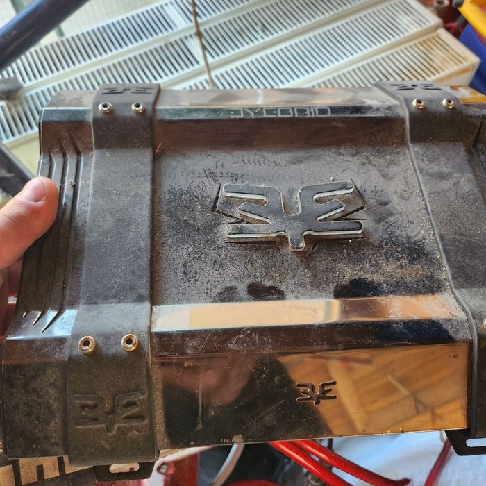 Amplificator auto cd player  mac audio magnat alpine