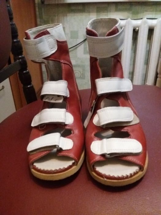 Ортопедические сандали новые
