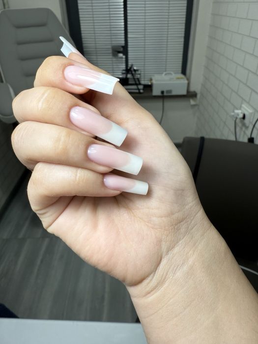 Маникюр,наращивание, педикюр