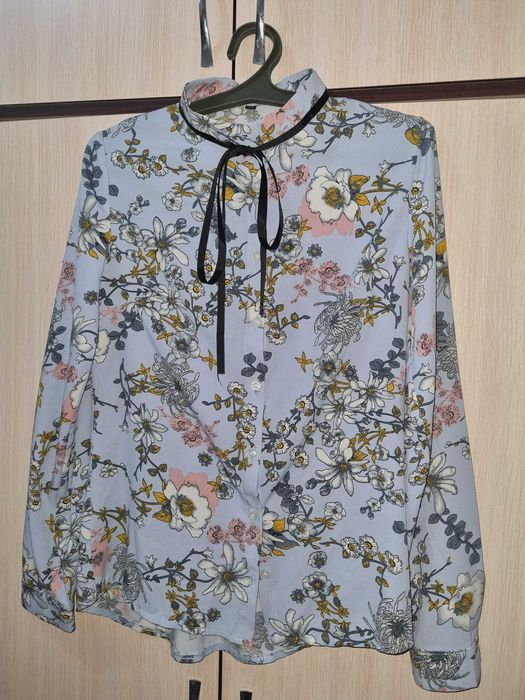 Продам блузку новую