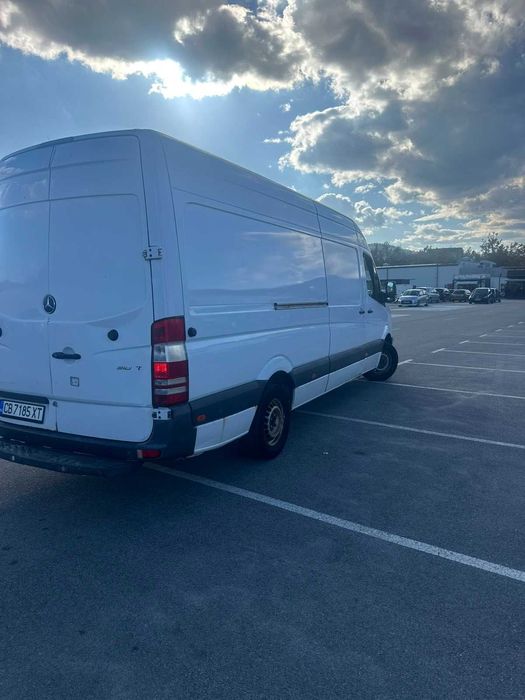 Продава се товарен бус Mercedes-Benz