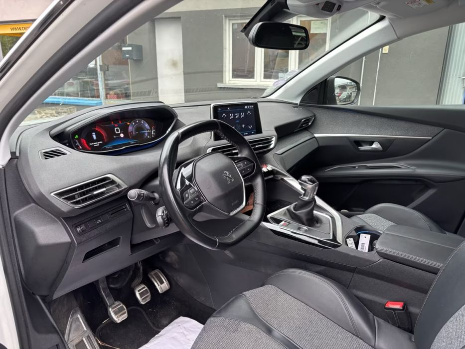 Dezmembrez Peugeot 3008, 1.6 HDI, BHY DV6FD