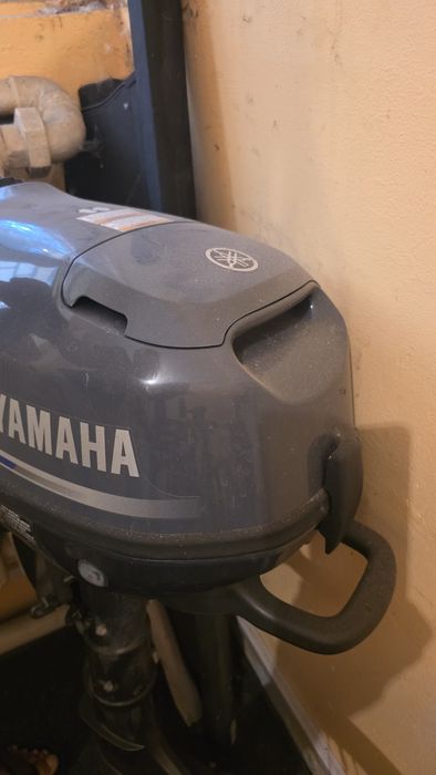 Motor barca Yamaha 5 cai