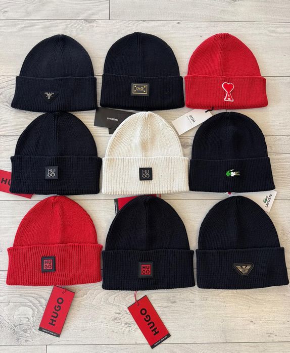 Памучни плетени шапки.