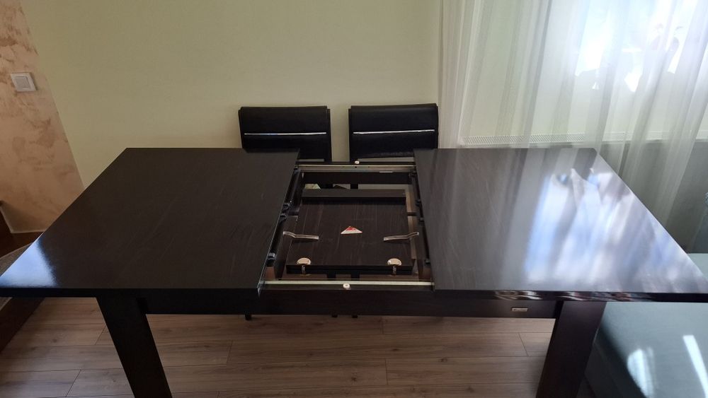 Masa cu 6 scaune BELLONA