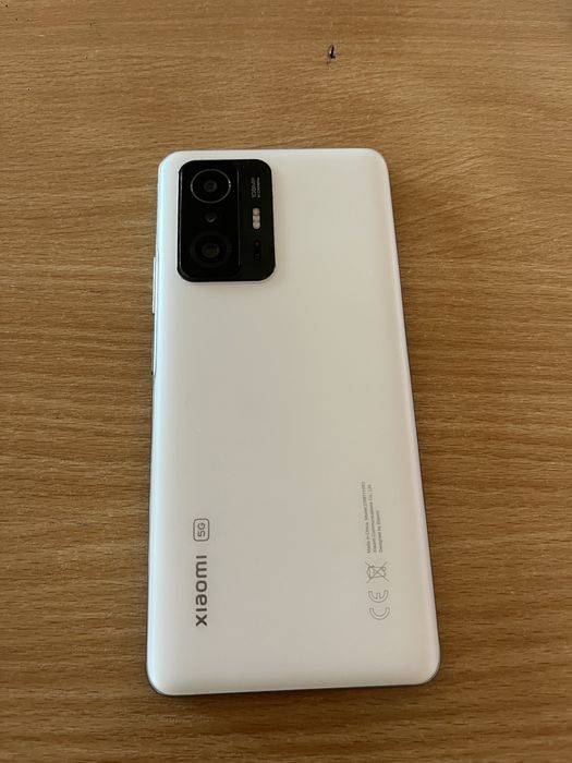 Xiaomi 11 отлично състояние
