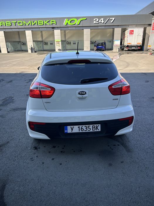 Продавам KIA RIO!!!