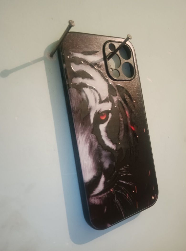 Чехлы для iPhone 13 pro max и iPhone 12 pro max