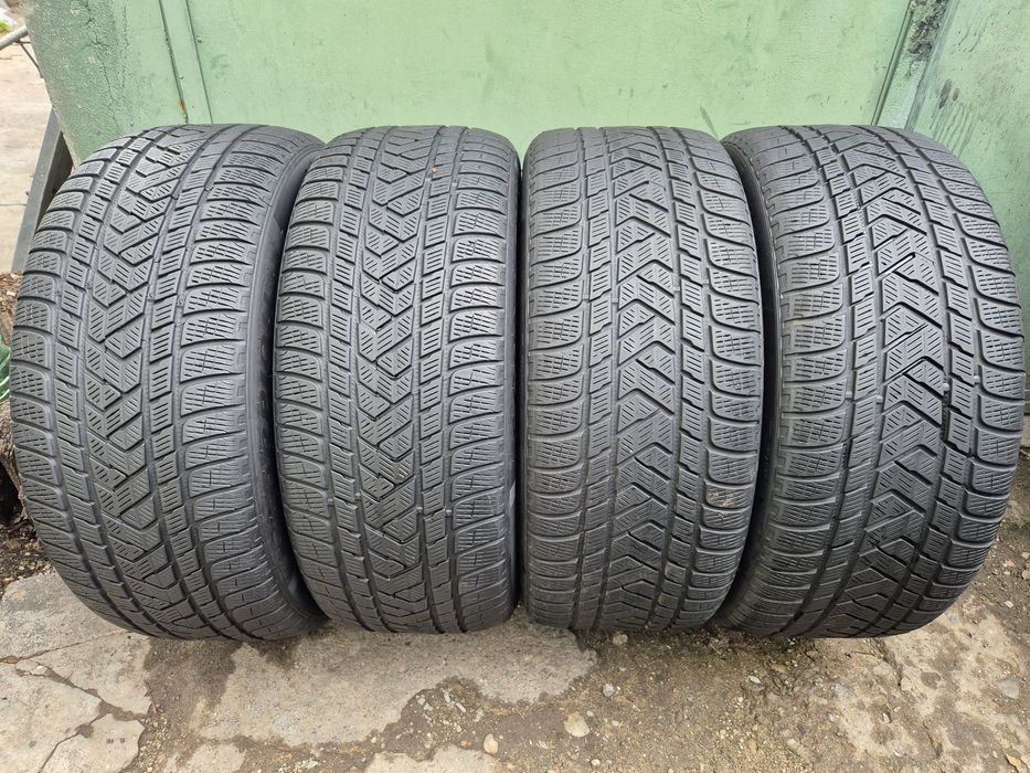 275 45 21 Anvelope de iarna Pirelli