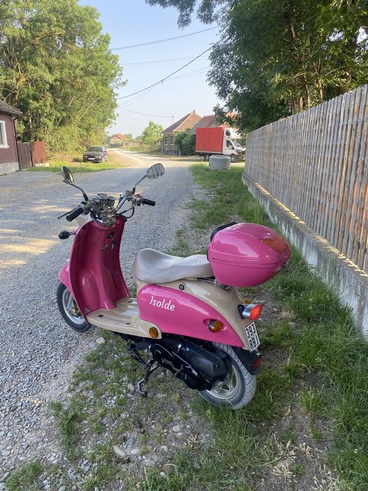 Scuter 49cc cu acte.
