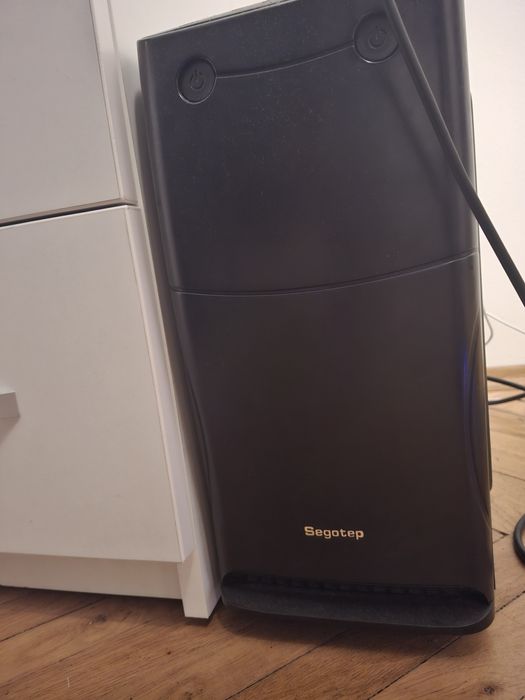 Set PC complet - unitate centrala, monitor, tastatura