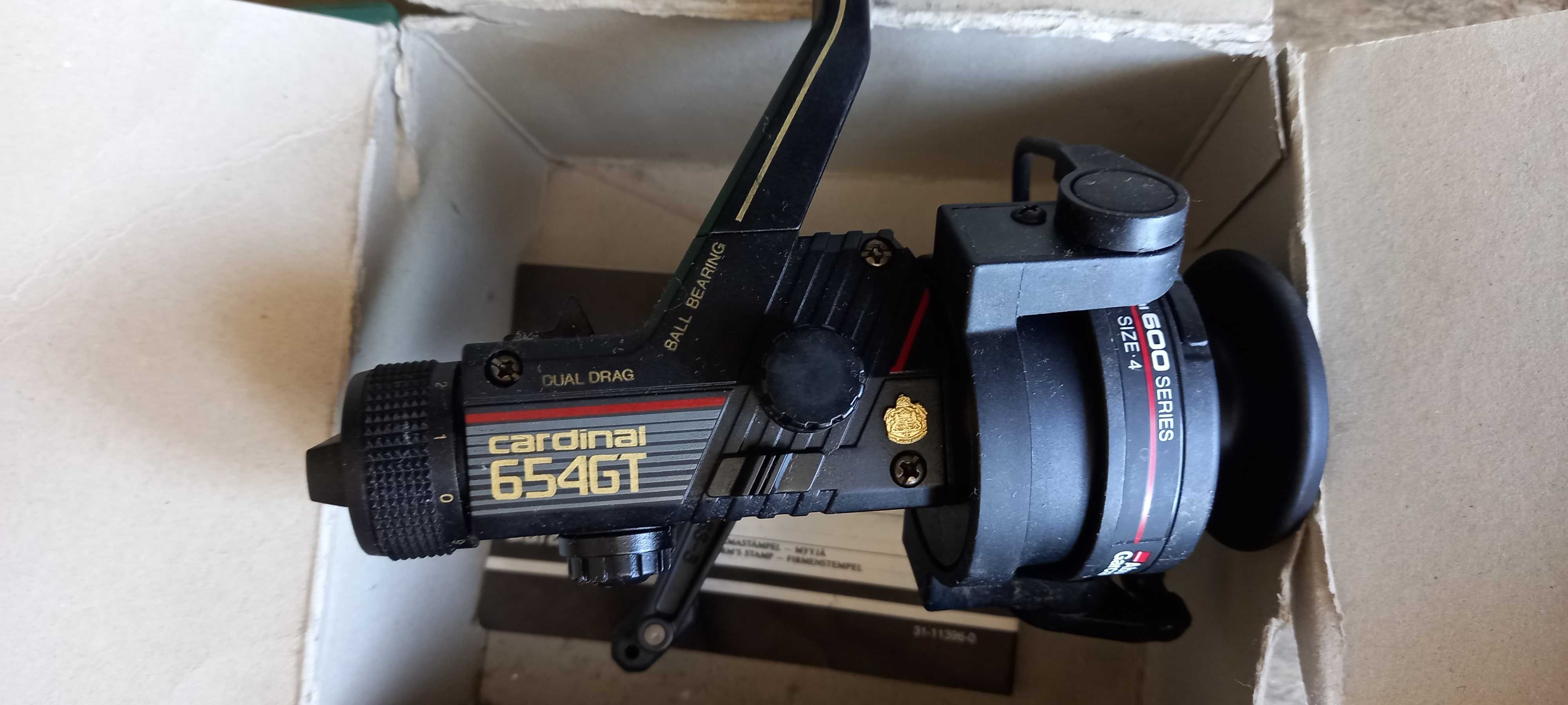 Макара Abu Garcia cardinal 654GT