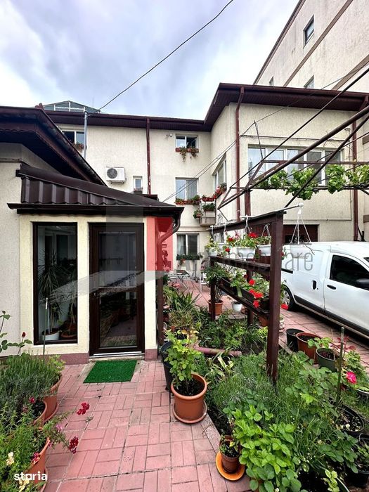 Casă individuală de vânzare – Dămăroaia, Sector 1, București