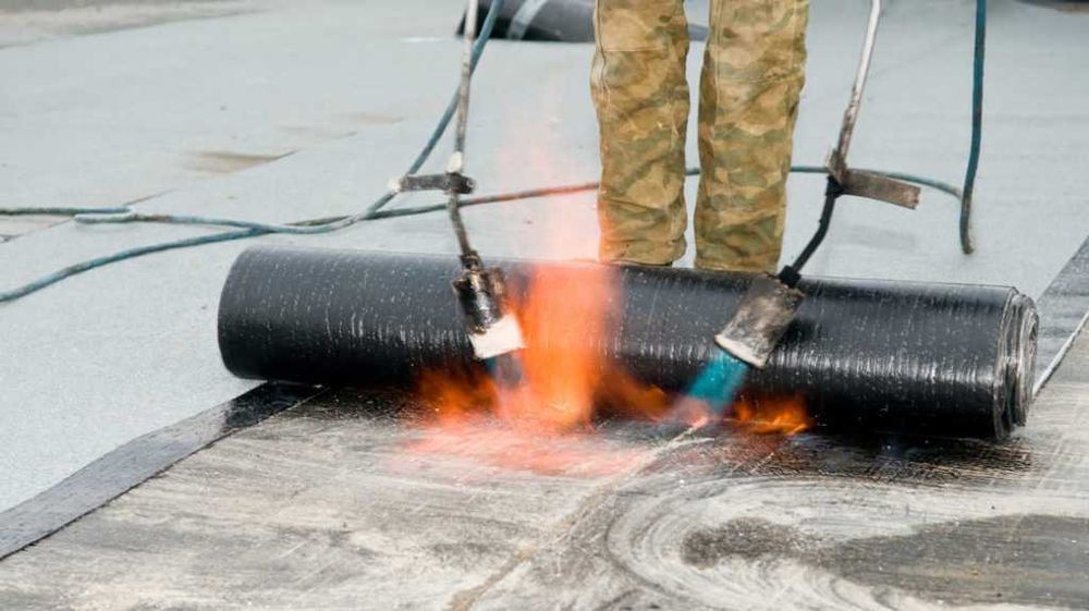 Reparatii acoperisuri - Garantie - Montaj tigla metalica