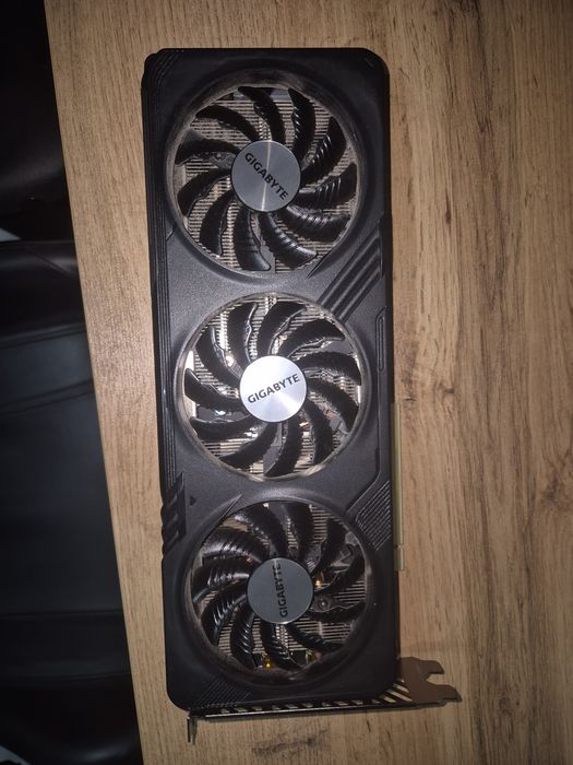 Видеокарта GIGABYTE GeForce RTX 4060 GAMING OC