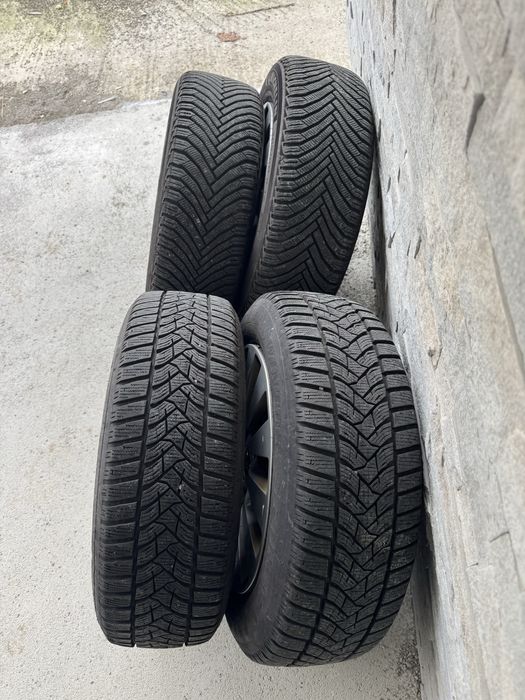 Anvelope iarna 205 60 16,jante otel Skoda
