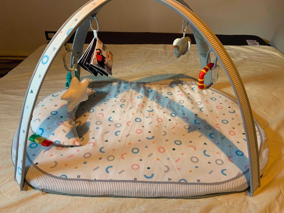 Saltea de activitati pentru bebelusi Lupantte (extra husa in plus)