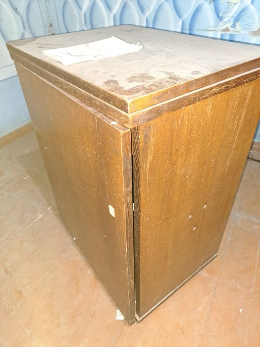 Продам швейную машинк