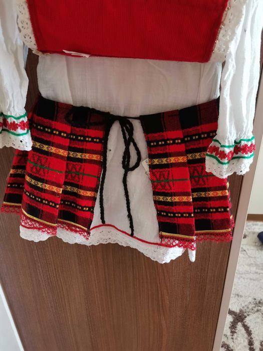 Детска народна носия