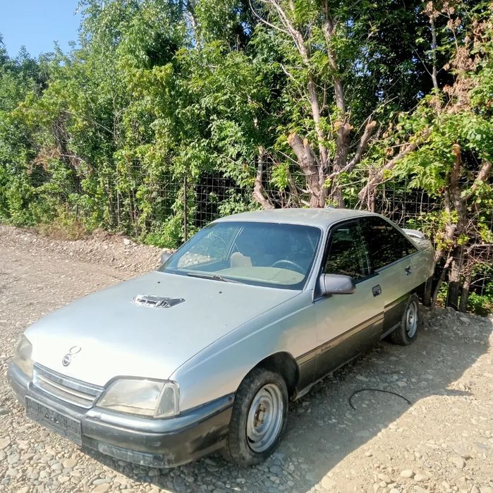 Opel omega а разбор