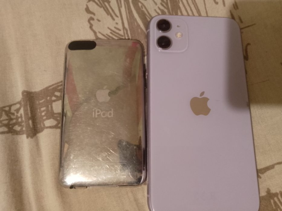 Vând telefoane cu mici probleme