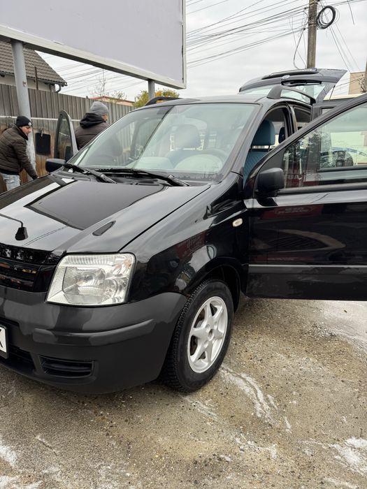 Fiat Panda  se vinde ….merge si arata deosebit !!!