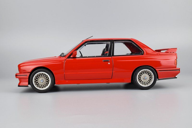 SOLIDO BMW M3 E30 an 1990 red macheta din metal scara 1:18