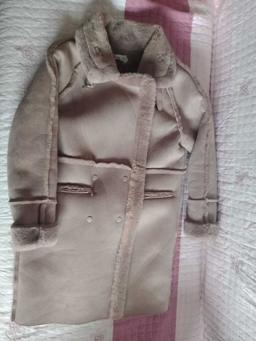 Женская верхняя одежда 42-44р