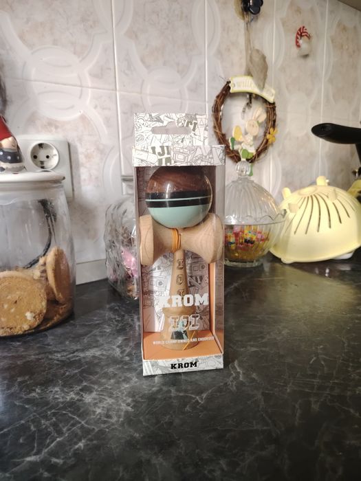Krom kendama IJI DJ pro model