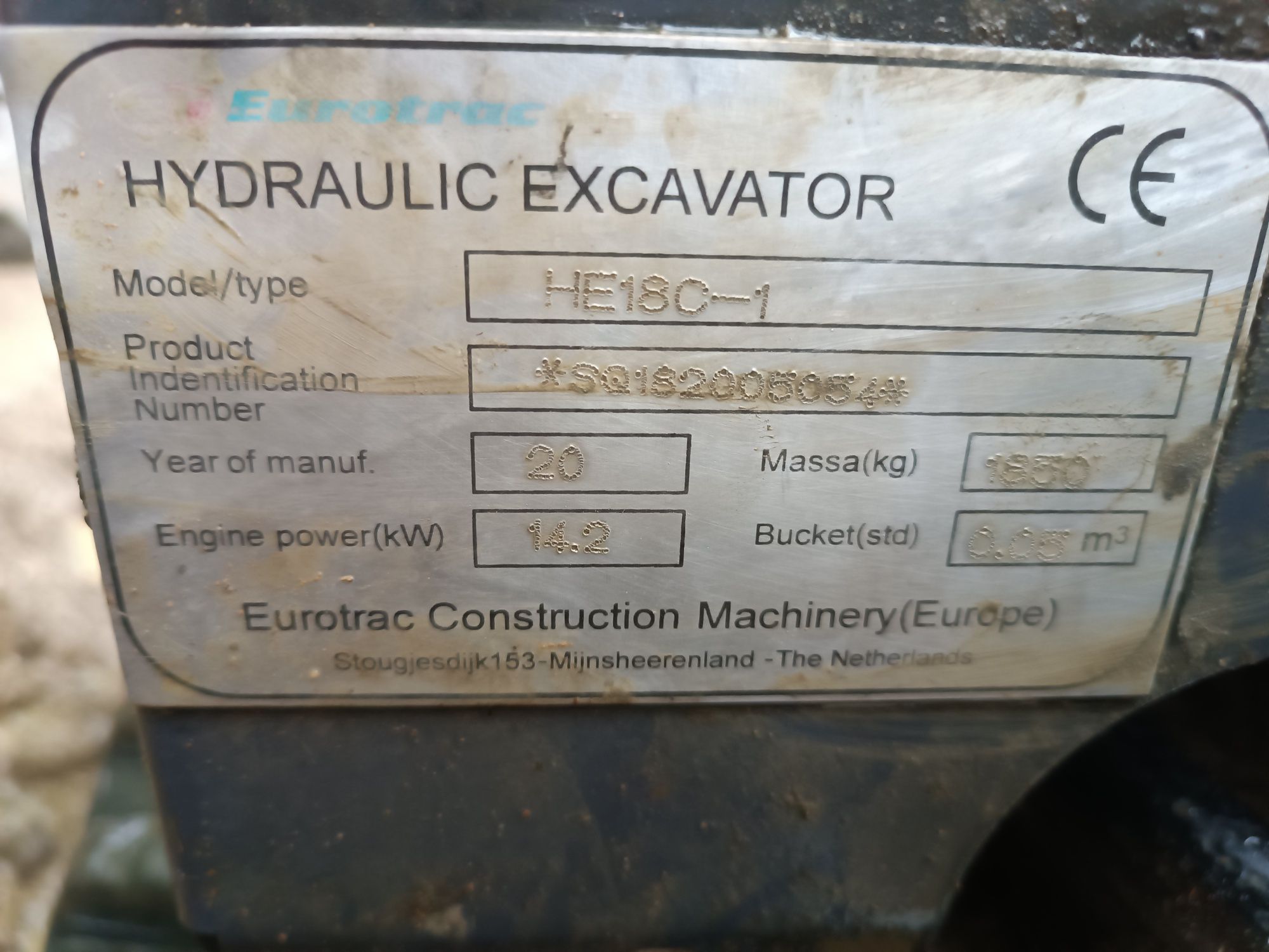 Vând excavator eurotrack 1.8 t