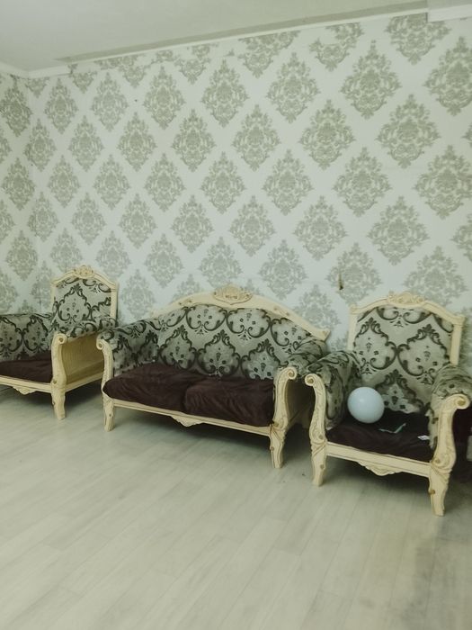 Диван на реставрацию