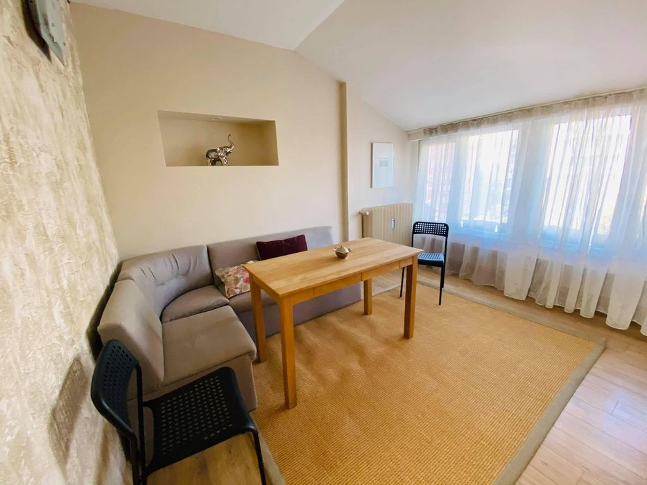 Дава се под наем Тристаен апартамент в София, Оборище - 60 кв.м за 747.66 € - Снимка #3