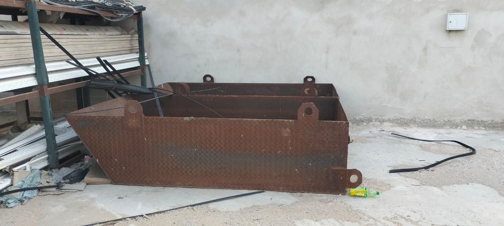 Бадя или емкость из стального рефленного листа толщиной 10мм