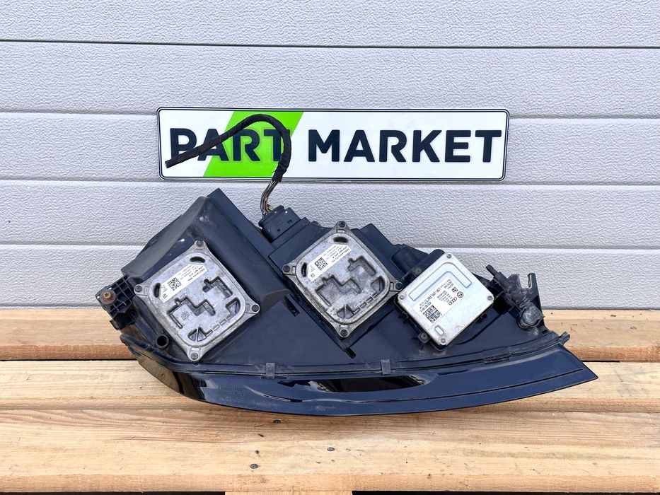 Ляв фар AUDI A7 S7 RS7 Full Led 4G8941773