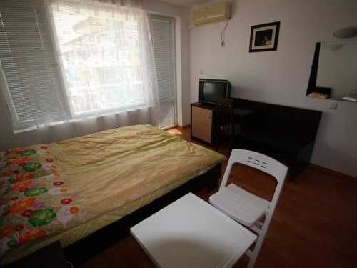 Дава се под наем Едностаен апартамент в Бургас, Сарафово - 37 кв.м за 86.7 € - Снимка #3