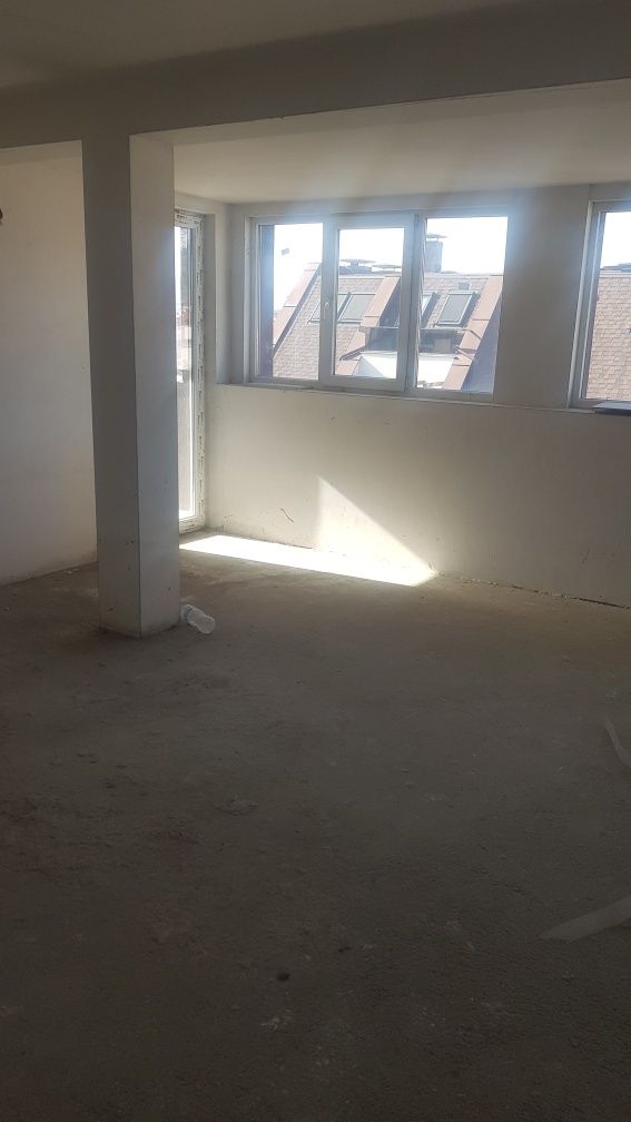Продава се Тристаен апартамент в Благоевград, Идеален център - 118 кв.м за 907 €/кв.м - Снимка #3
