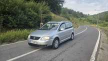 Vw touran 1.9tdi  preț 1150euro acte la zi se oferă fiscal